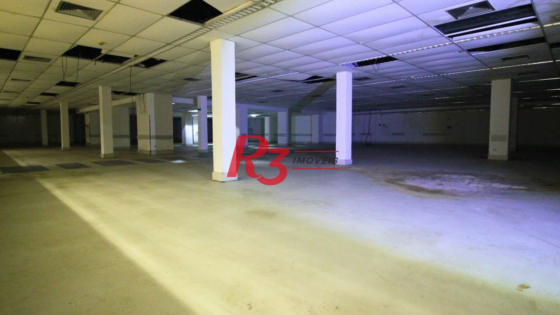 Galpão, 7911 m² - venda por R$ 29.000.000,00 ou aluguel por R$ 141.075,88/mês - Centro - Santos/SP