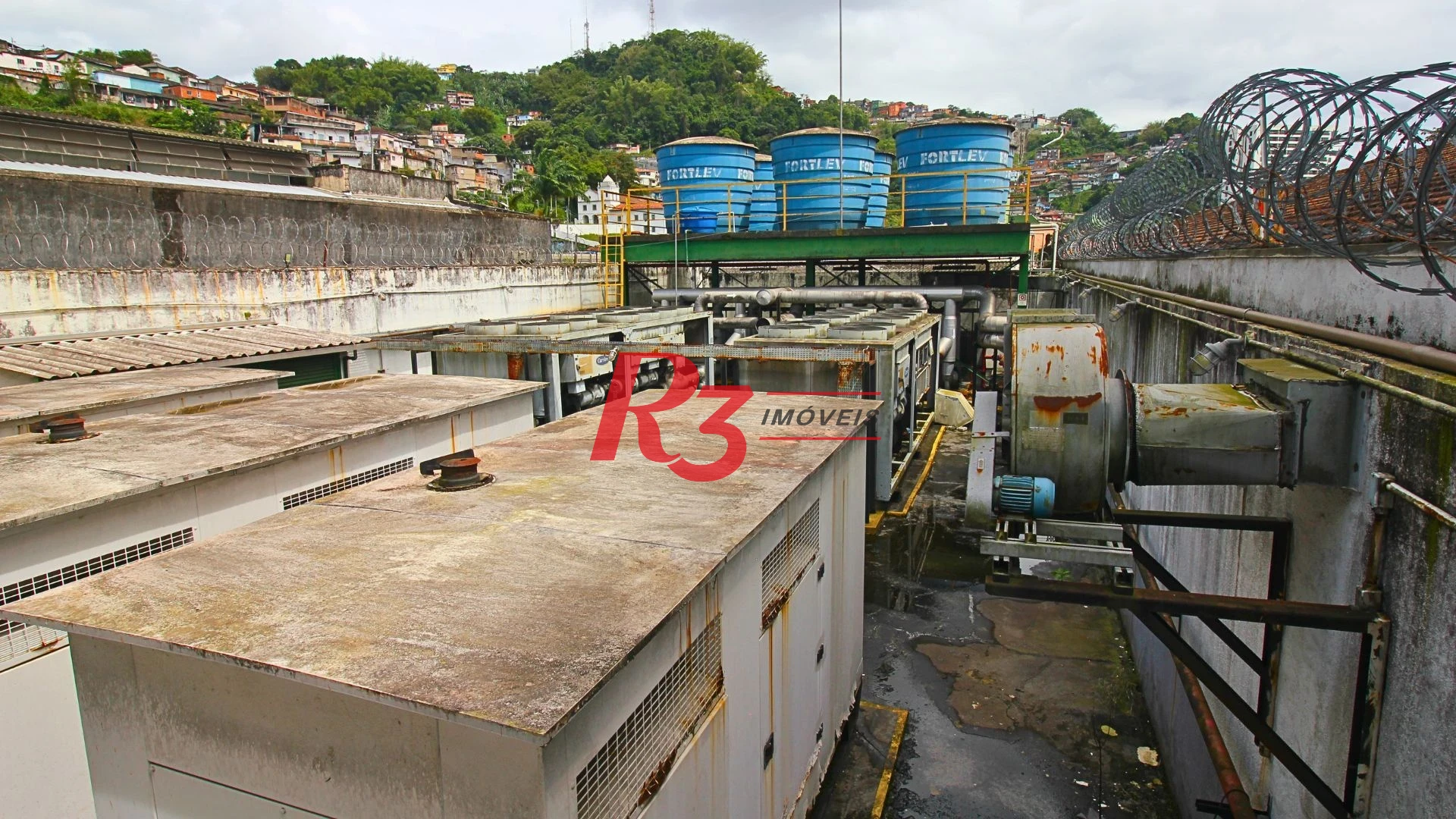 Galpão, 7911 m² - venda por R$ 29.000.000,00 ou aluguel por R$ 141.075,88/mês - Centro - Santos/SP