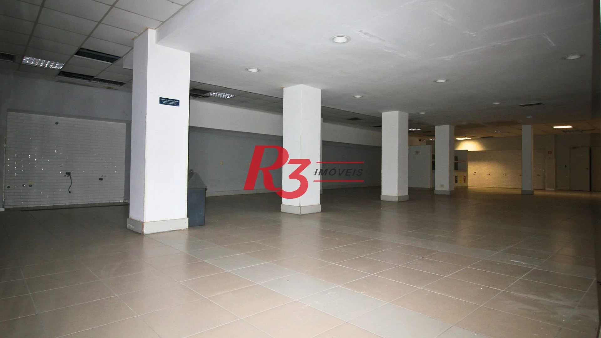 Galpão, 7911 m² - venda por R$ 29.000.000,00 ou aluguel por R$ 141.075,88/mês - Centro - Santos/SP