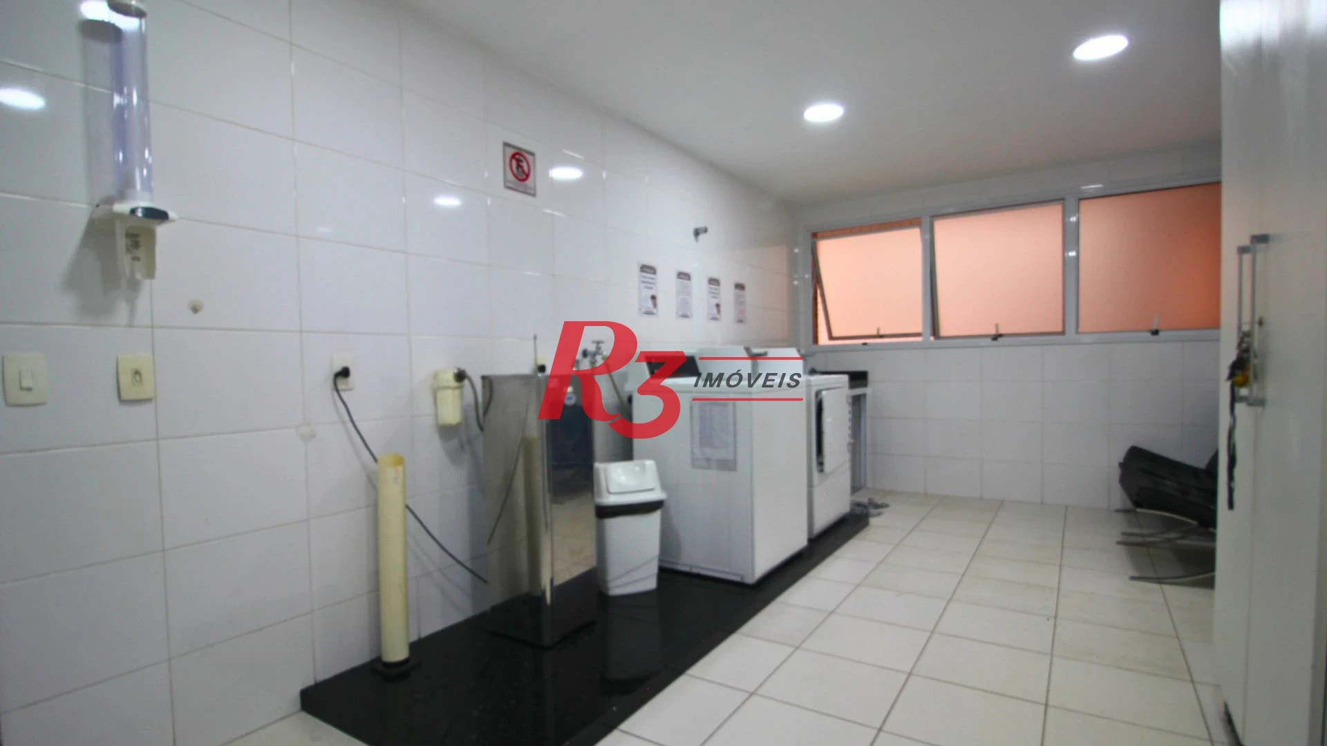 Apartamento à venda, 91 m² por R$ 1.250.000,00 - Gonzaga - Santos/SP
