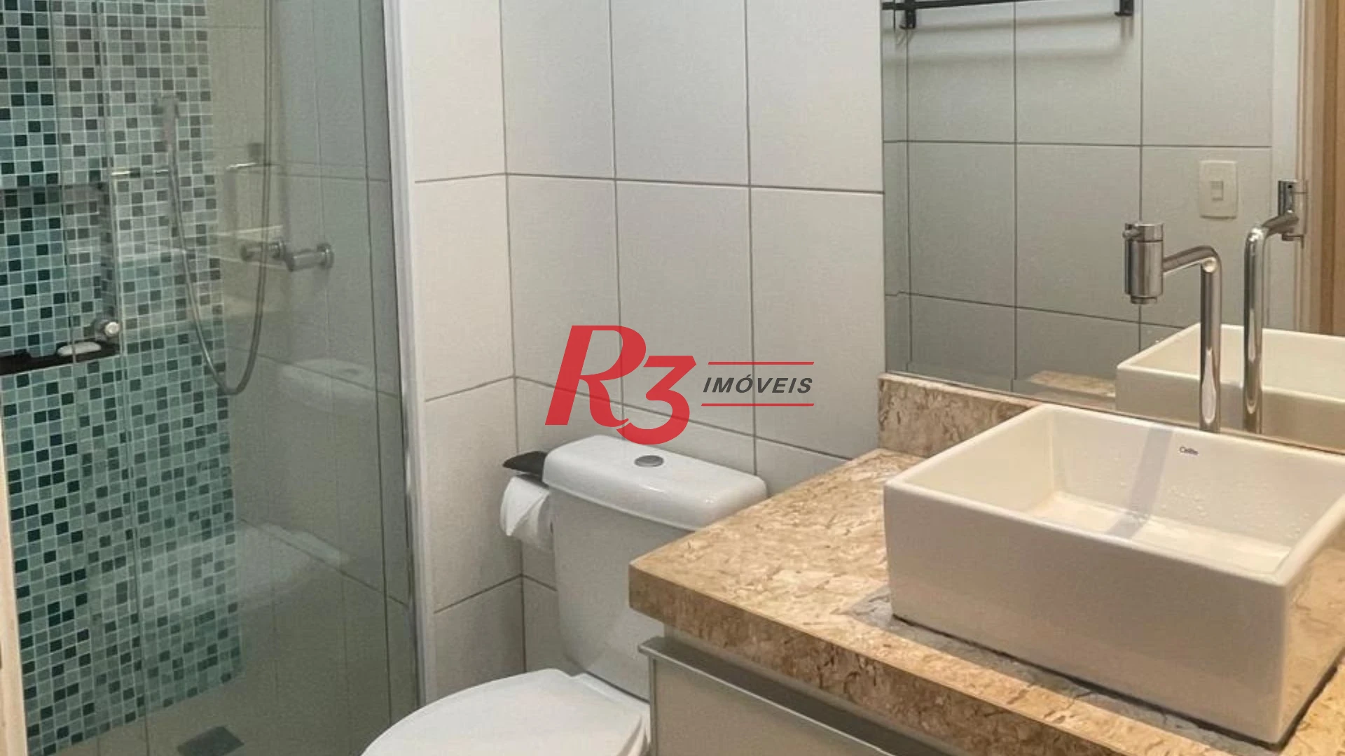Apartamento com 3 dormitórios à venda, 92 m² por R$ 899.000,00 - Encruzilhada - Santos/SP