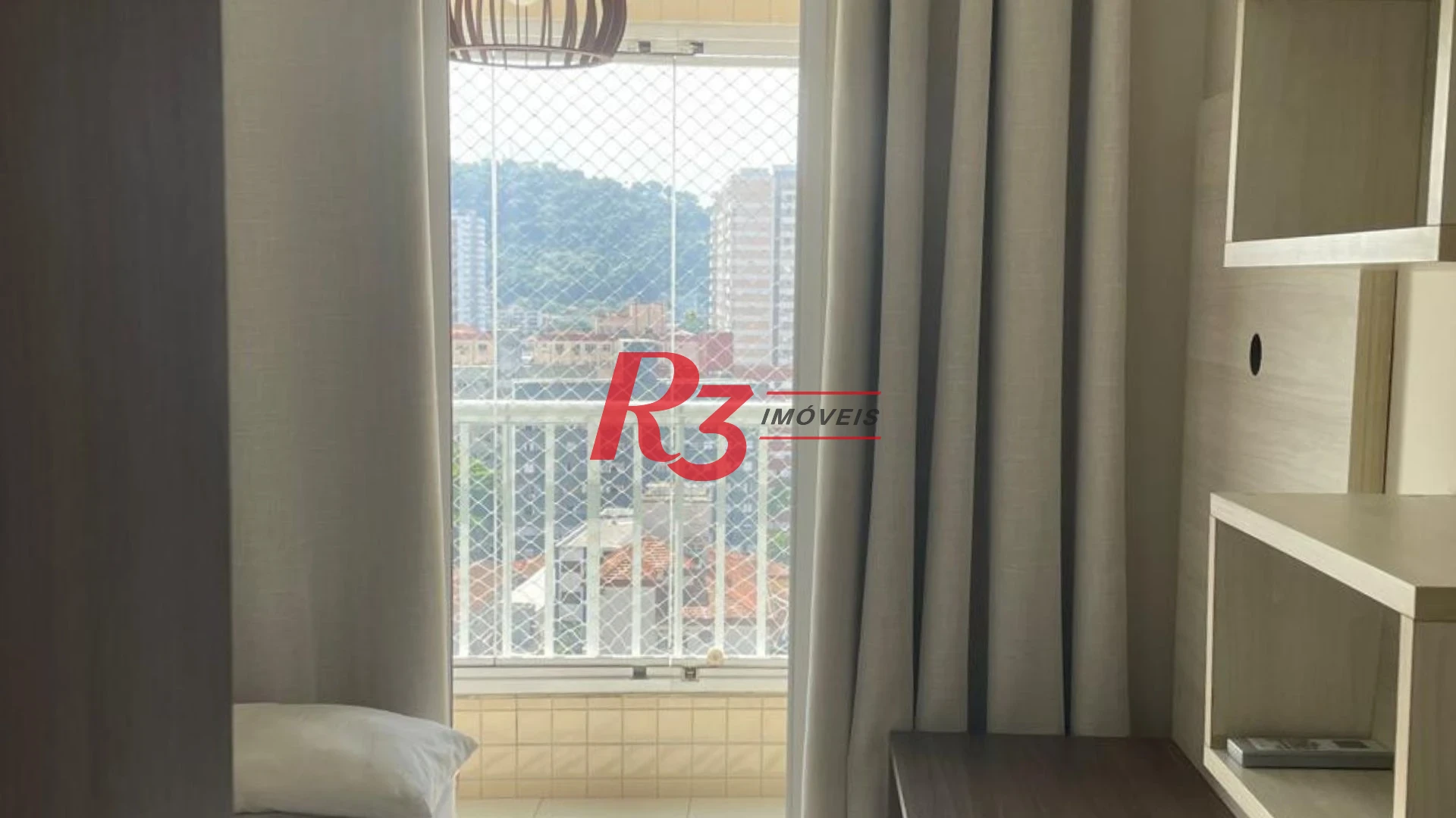 Apartamento com 3 dormitórios à venda, 92 m² por R$ 899.000,00 - Encruzilhada - Santos/SP