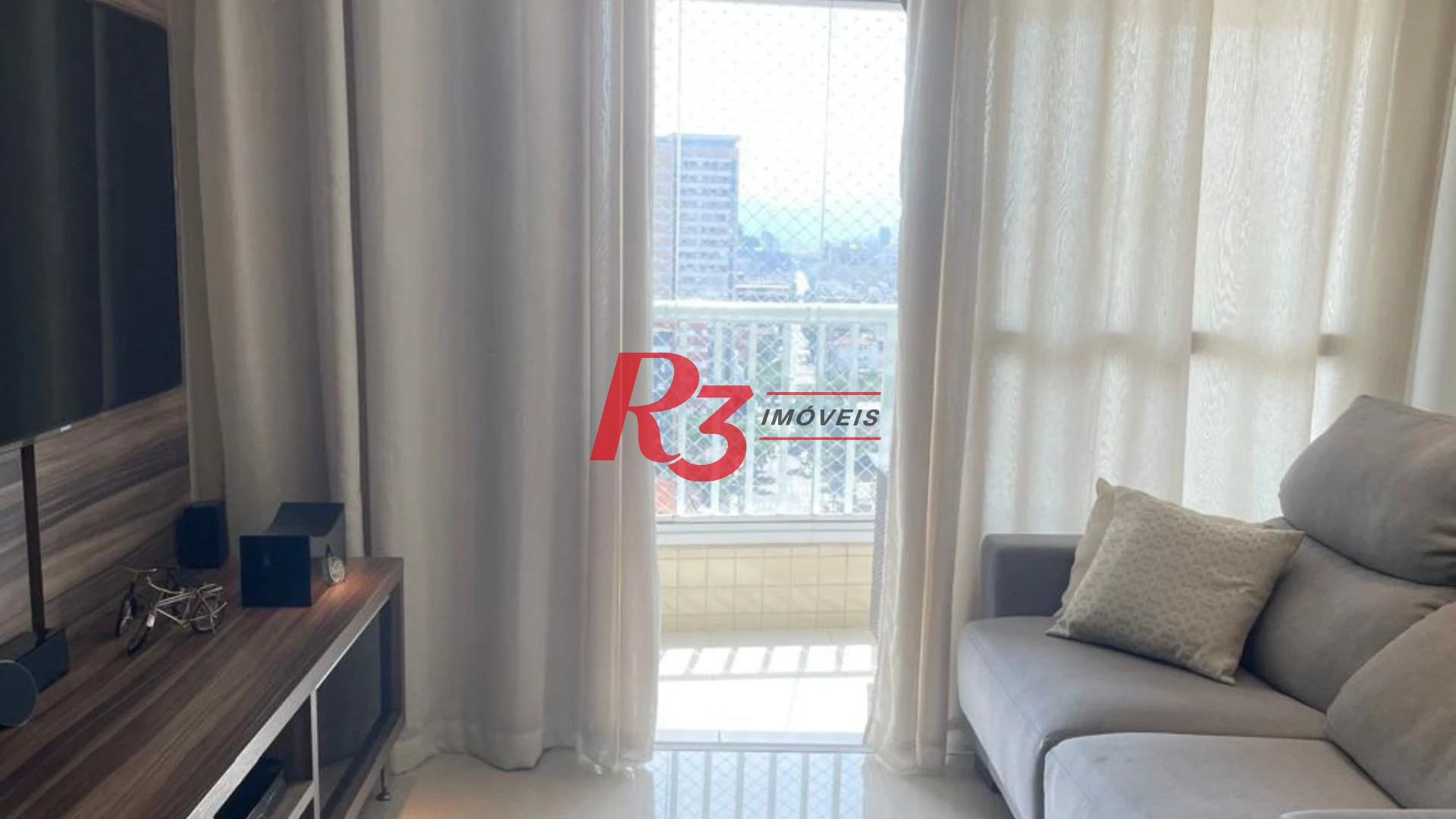 Apartamento com 3 dormitórios à venda, 92 m² por R$ 899.000,00 - Encruzilhada - Santos/SP
