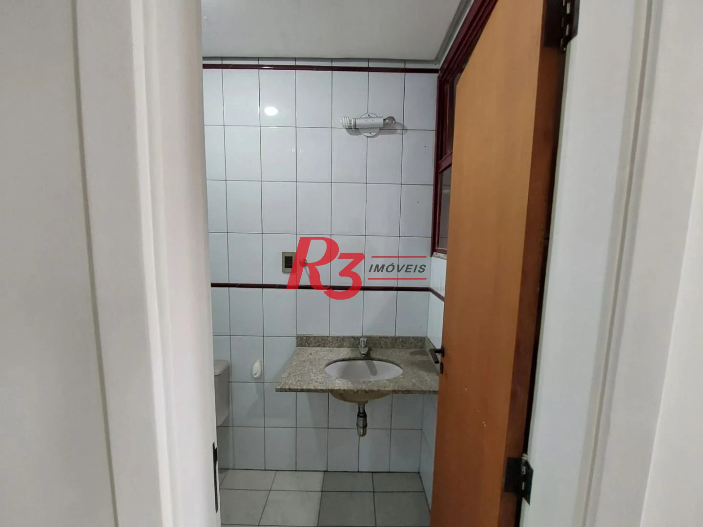 Sala à venda, 50 m² por R$ 300.000,00 - Vila Nova - Santos/SP