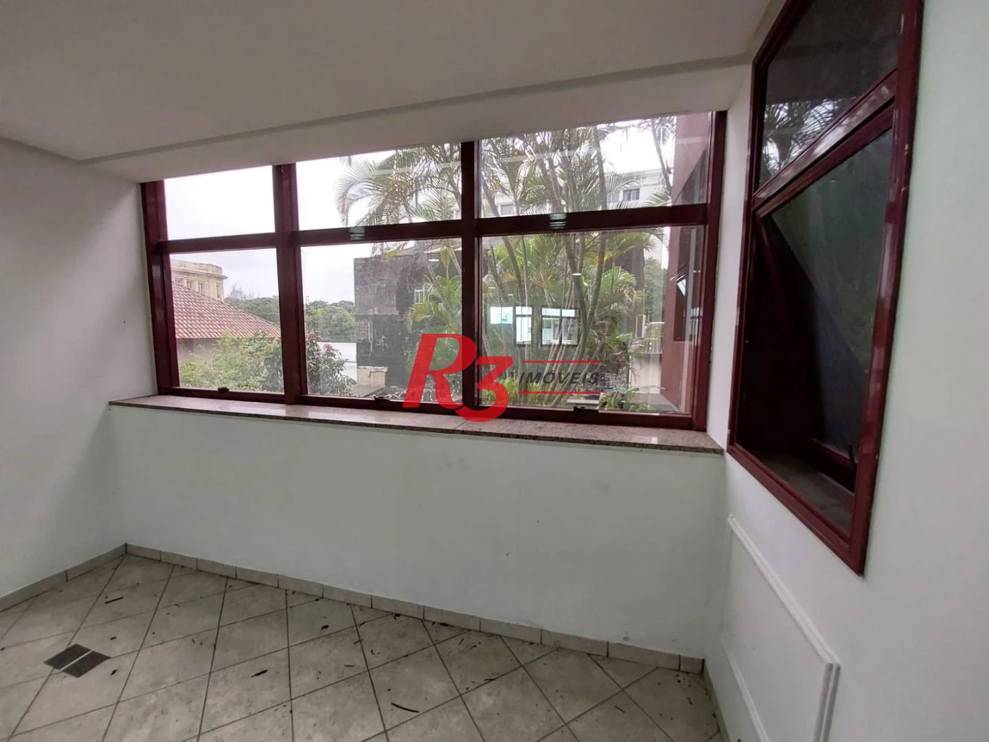 Sala à venda, 50 m² por R$ 300.000,00 - Vila Nova - Santos/SP