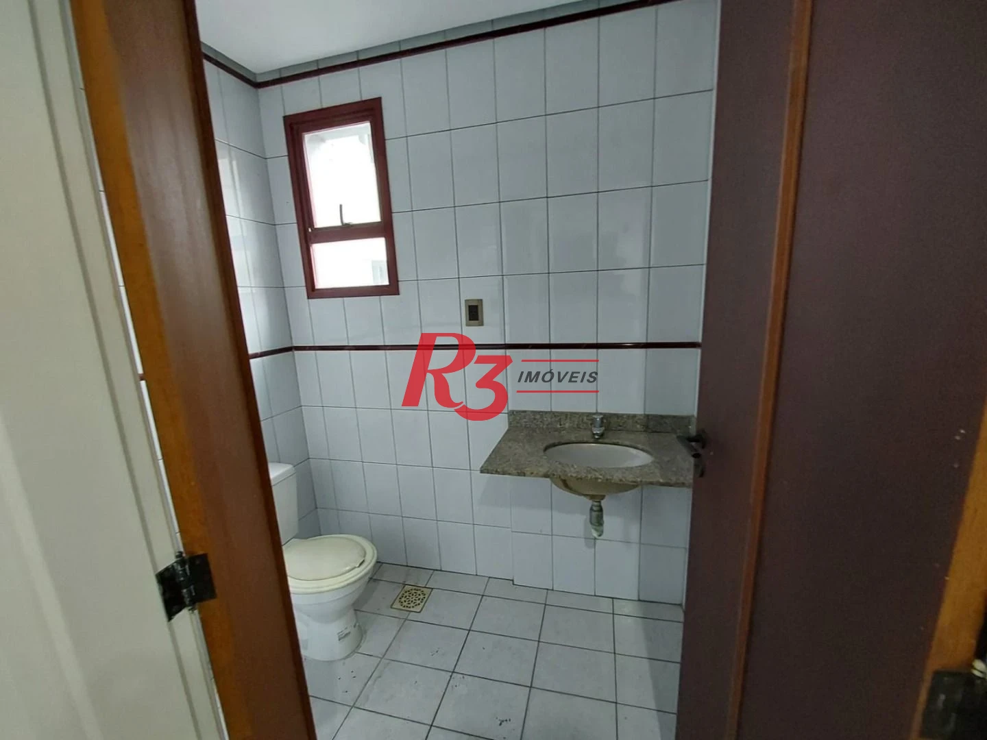 Sala à venda, 50 m² por R$ 300.000,00 - Vila Nova - Santos/SP