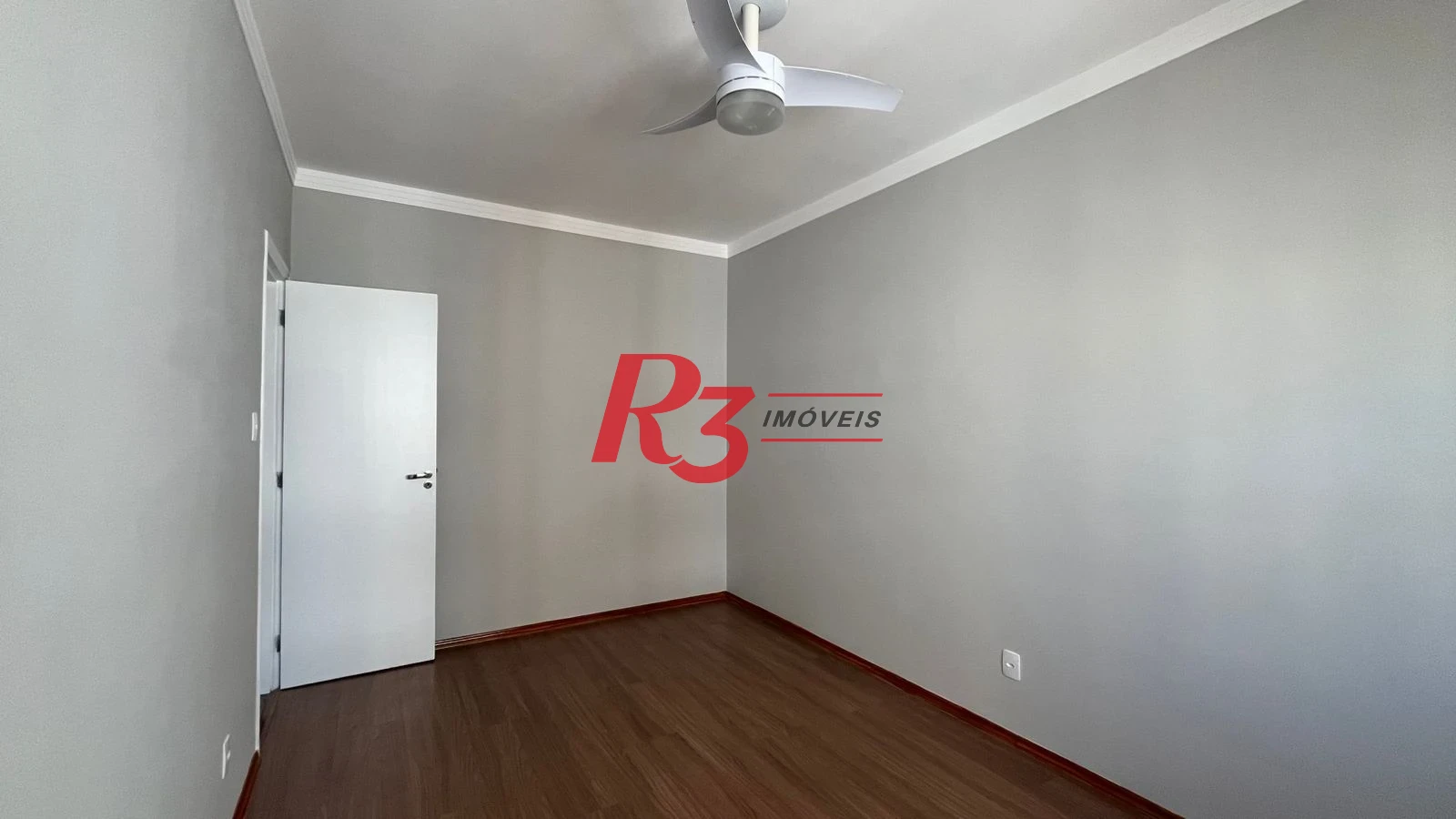 Apartamento com 2 dormitórios para alugar, 120 m² por R$ 5.700,00/mês - Gonzaga - Santos/SP