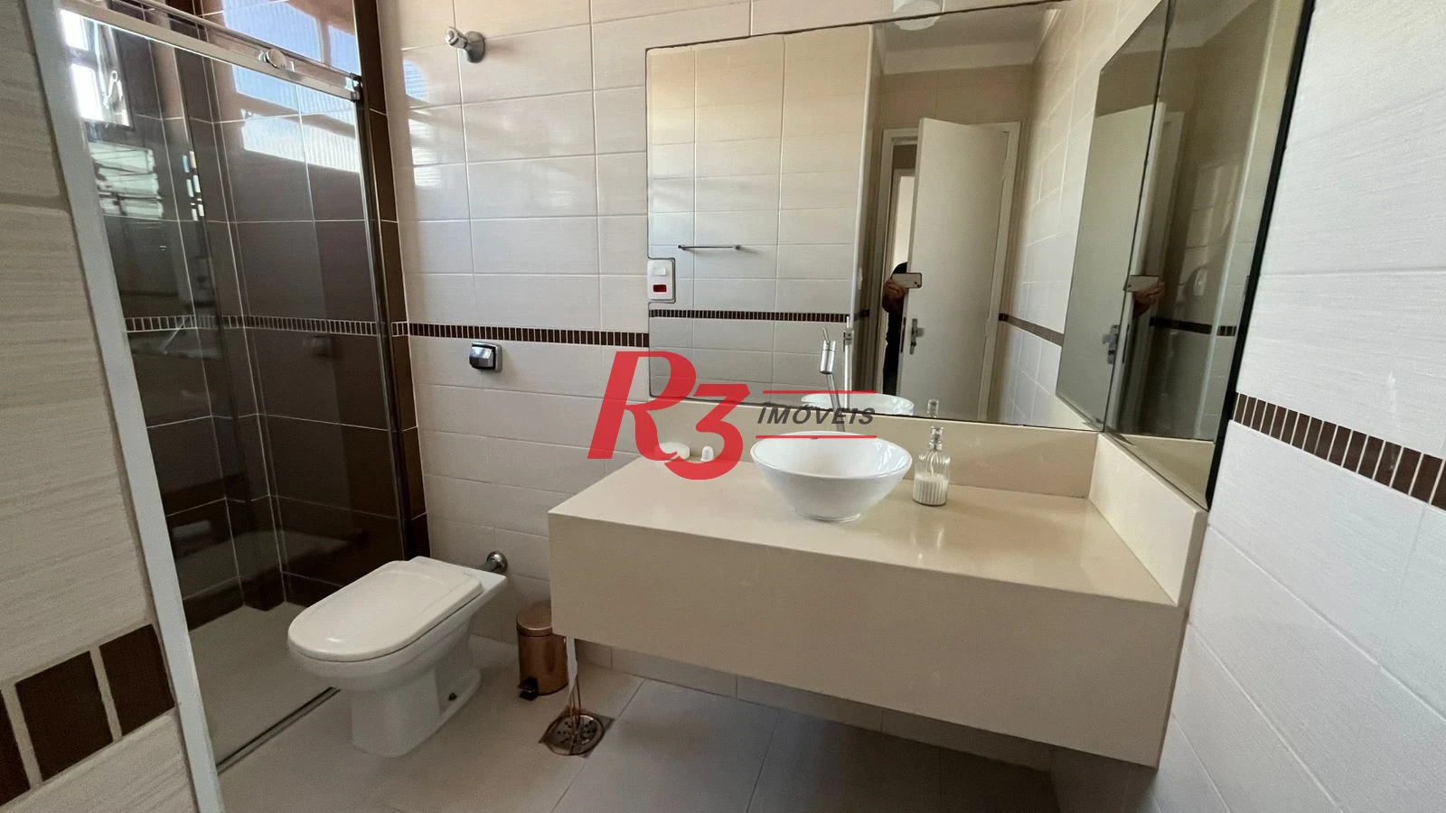 Apartamento com 2 dormitórios para alugar, 120 m² por R$ 5.700,00/mês - Gonzaga - Santos/SP