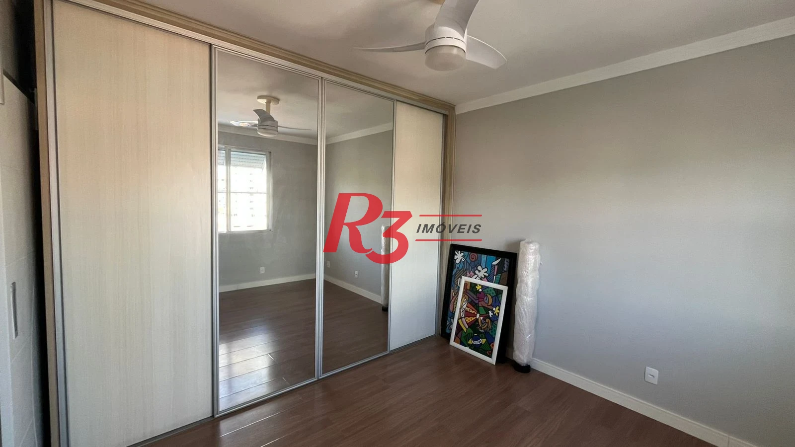 Apartamento com 2 dormitórios para alugar, 120 m² por R$ 5.700,00/mês - Gonzaga - Santos/SP