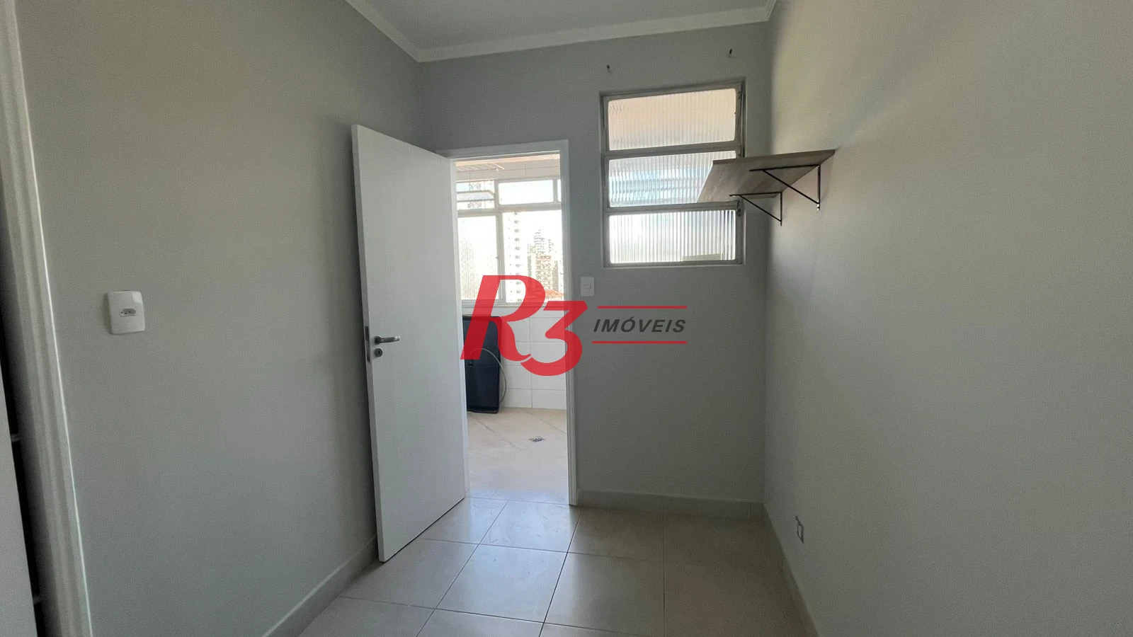 Apartamento com 2 dormitórios para alugar, 120 m² por R$ 5.700,00/mês - Gonzaga - Santos/SP