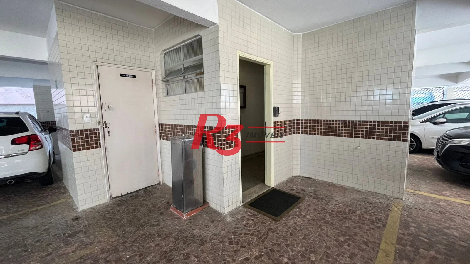 Apartamento com 2 dormitórios para alugar, 120 m² por R$ 5.700,00/mês - Gonzaga - Santos/SP