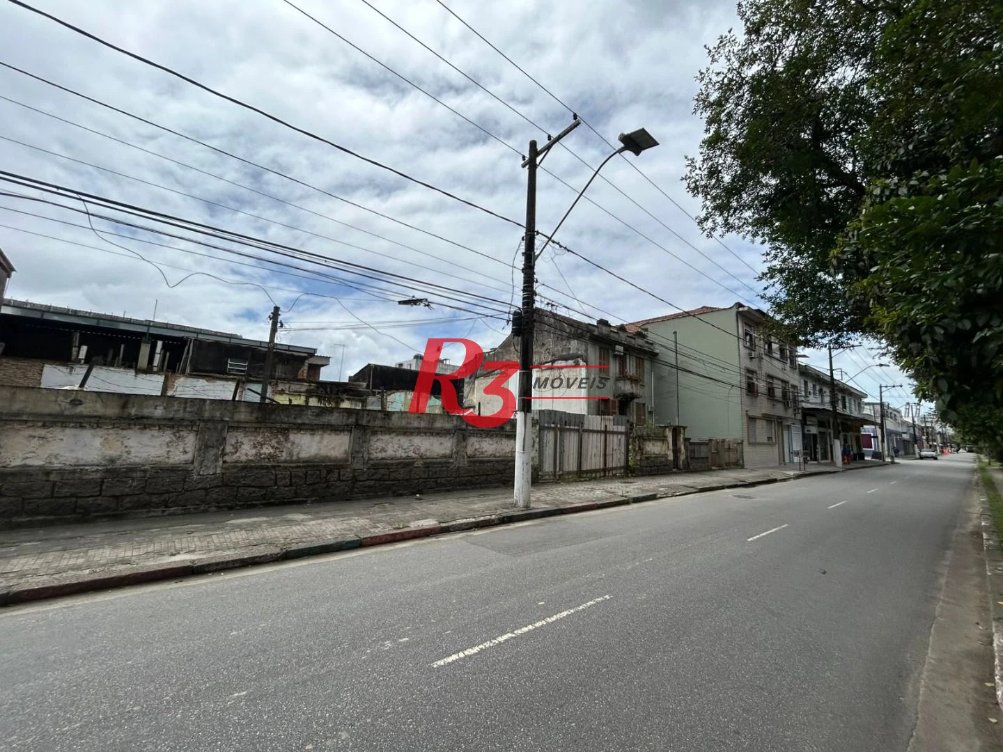 Terreno à venda, 371 m² por R$ 1.880.000,00 - Macuco - Santos/SP