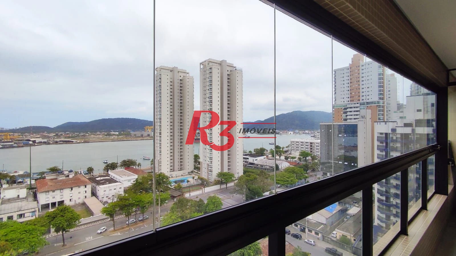 Apartamento com 2 dormitórios, 65 m² - venda por R$ 1.050.000,00 ou aluguel por R$ 6.527,00/mês - Ponta da Praia - Santos/SP
