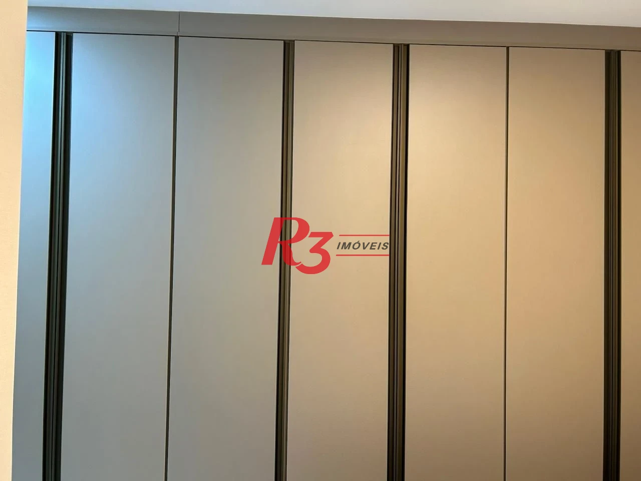 Apartamento à venda, 100 m² por R$ 1.970.000,00 - Gonzaga - Santos/SP
