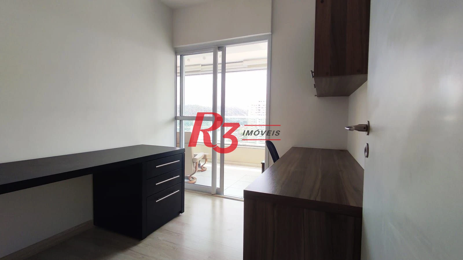 Apartamento com 3 dormitórios à venda, 88 m² por R$ 1.050.000,00 - Campo Grande - Santos/SP