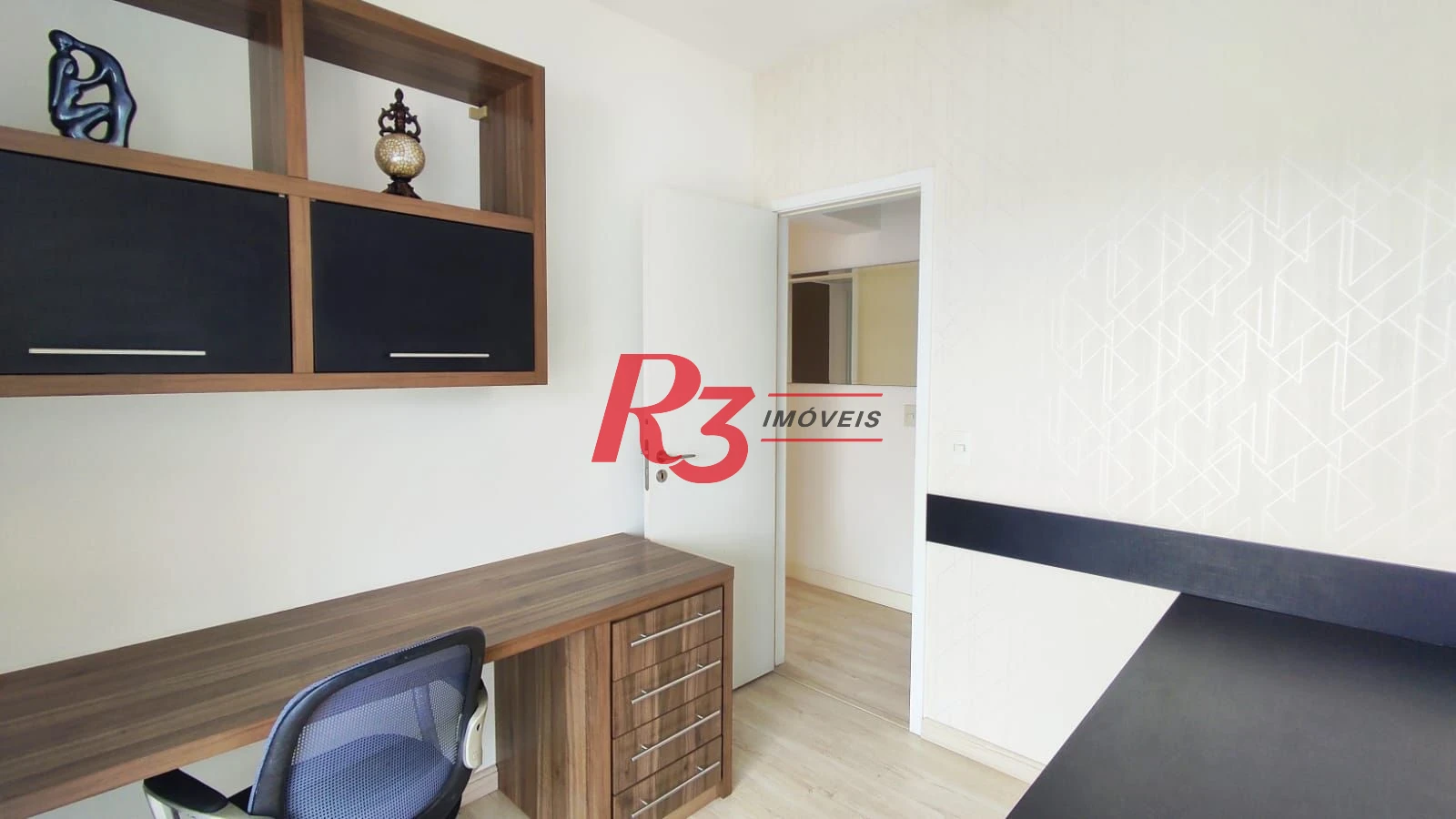 Apartamento com 3 dormitórios à venda, 88 m² por R$ 1.050.000,00 - Campo Grande - Santos/SP