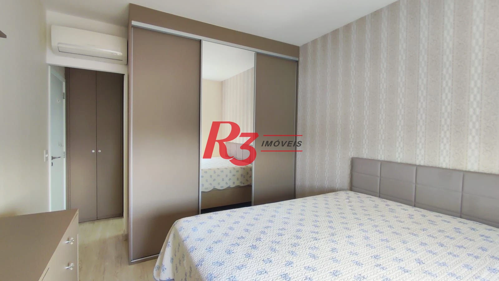 Apartamento com 3 dormitórios à venda, 88 m² por R$ 1.050.000,00 - Campo Grande - Santos/SP