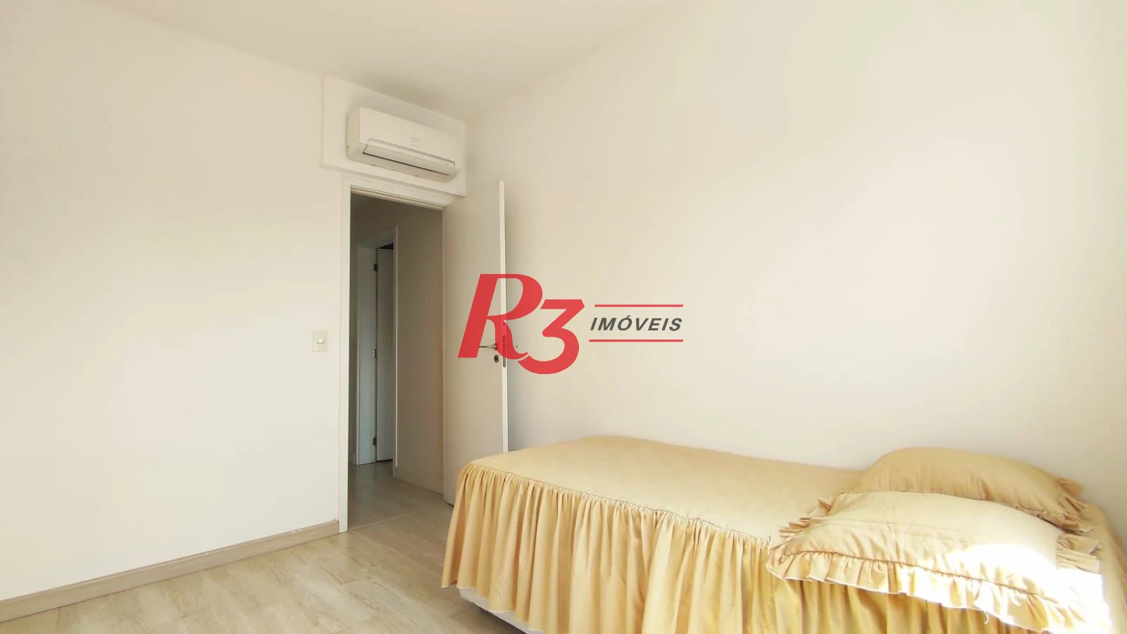 Apartamento com 3 dormitórios à venda, 88 m² por R$ 1.050.000,00 - Campo Grande - Santos/SP