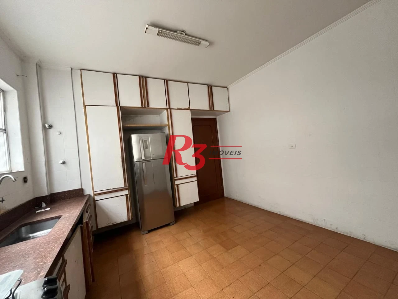 Apartamento para alugar, 170 m² por R$ 6.000,00 - Pompéia - Santos/SP