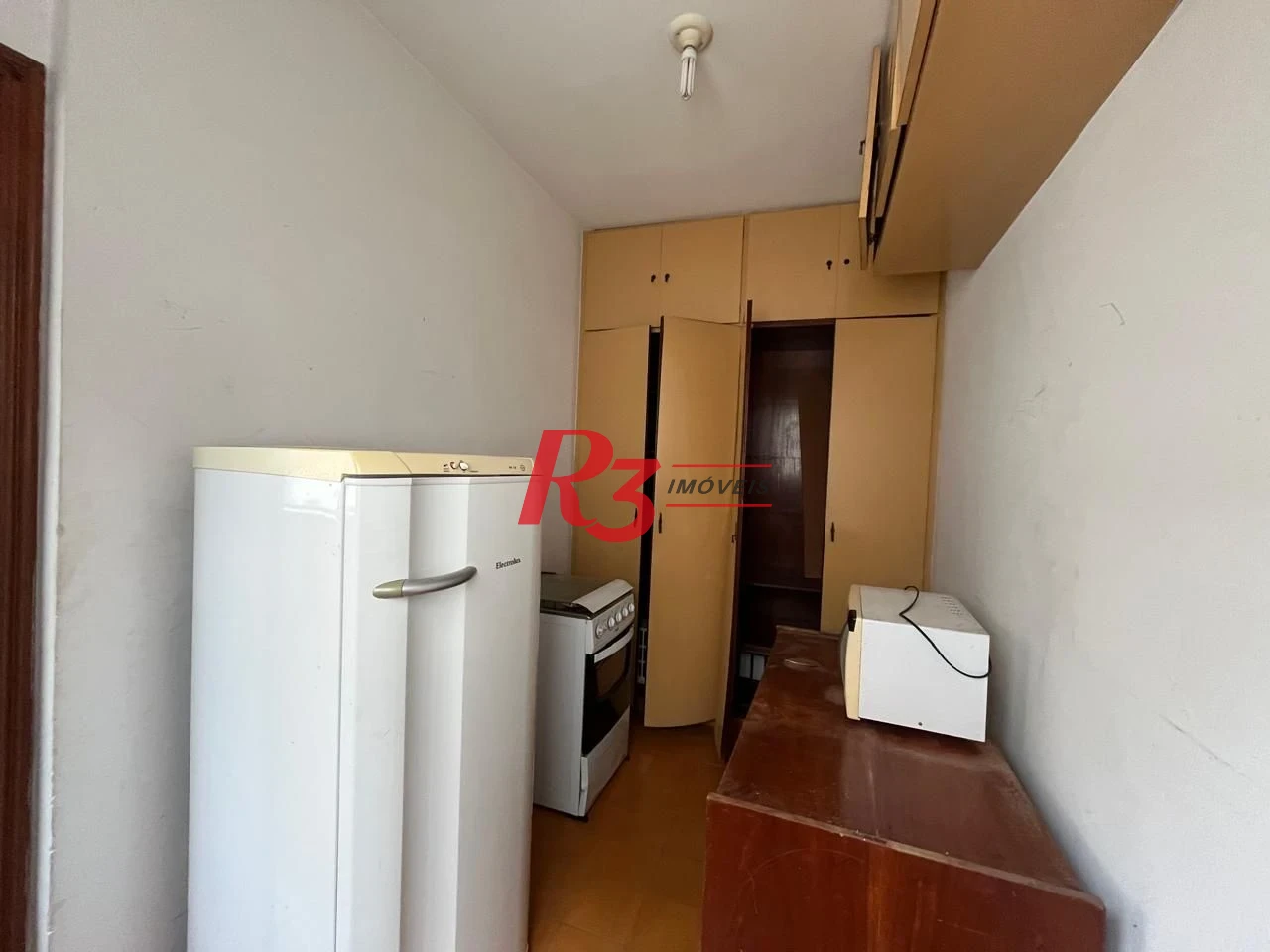 Apartamento para alugar, 170 m² por R$ 6.000,00 - Pompéia - Santos/SP
