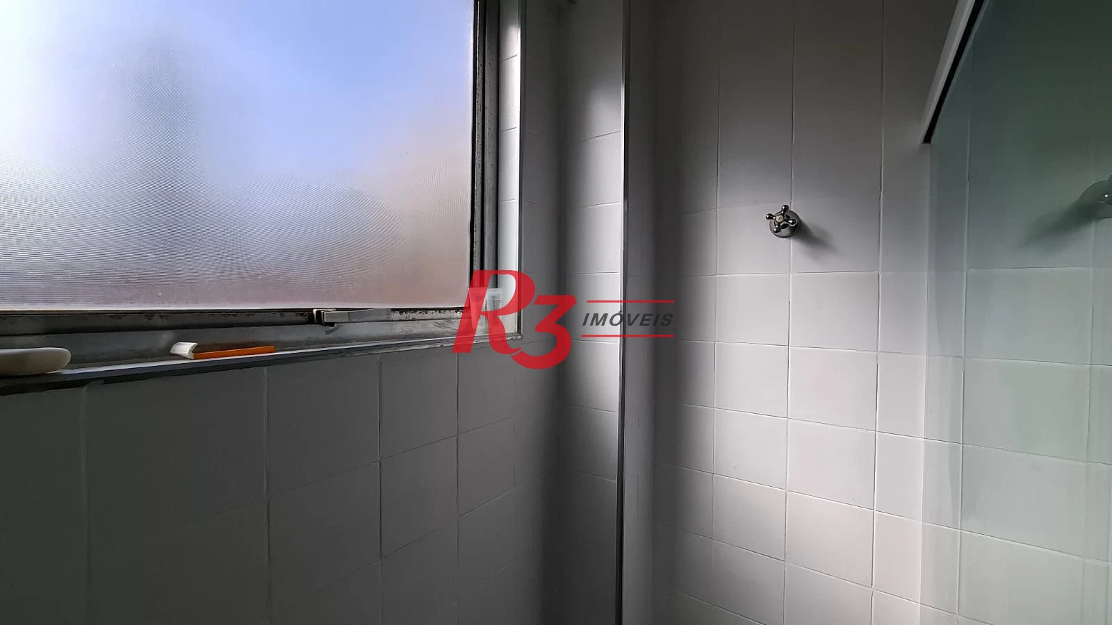 Apartamento à venda, 67 m² por R$ 410.000,00 - Encruzilhada - Santos/SP