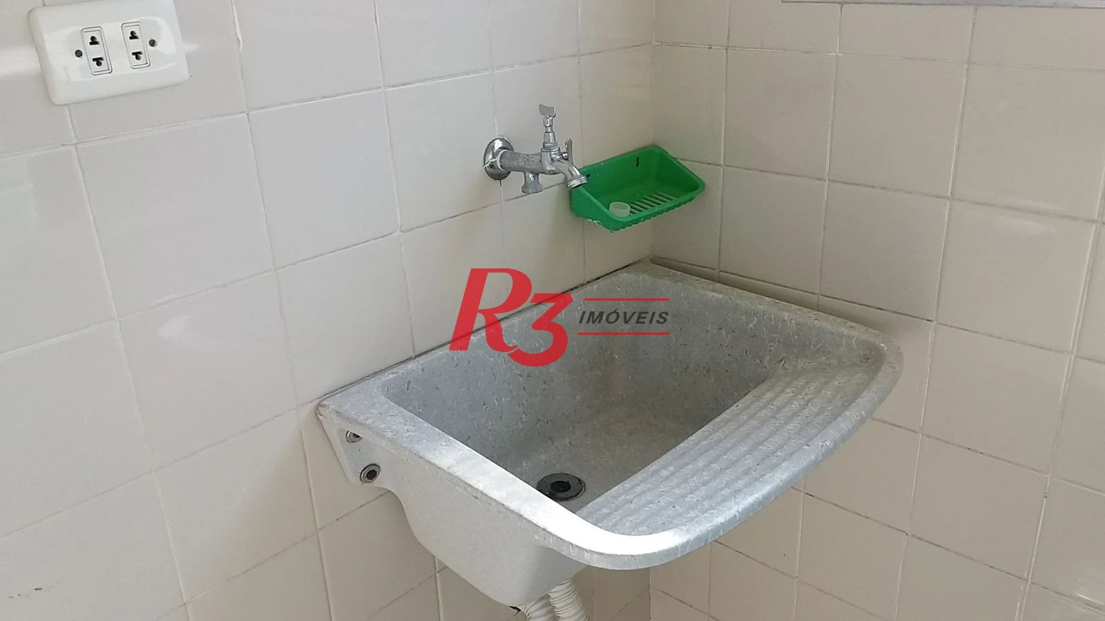 Apartamento com 1 dormitório à venda, 55 m² por R$ 310.000,00 - José Menino - Santos/SP