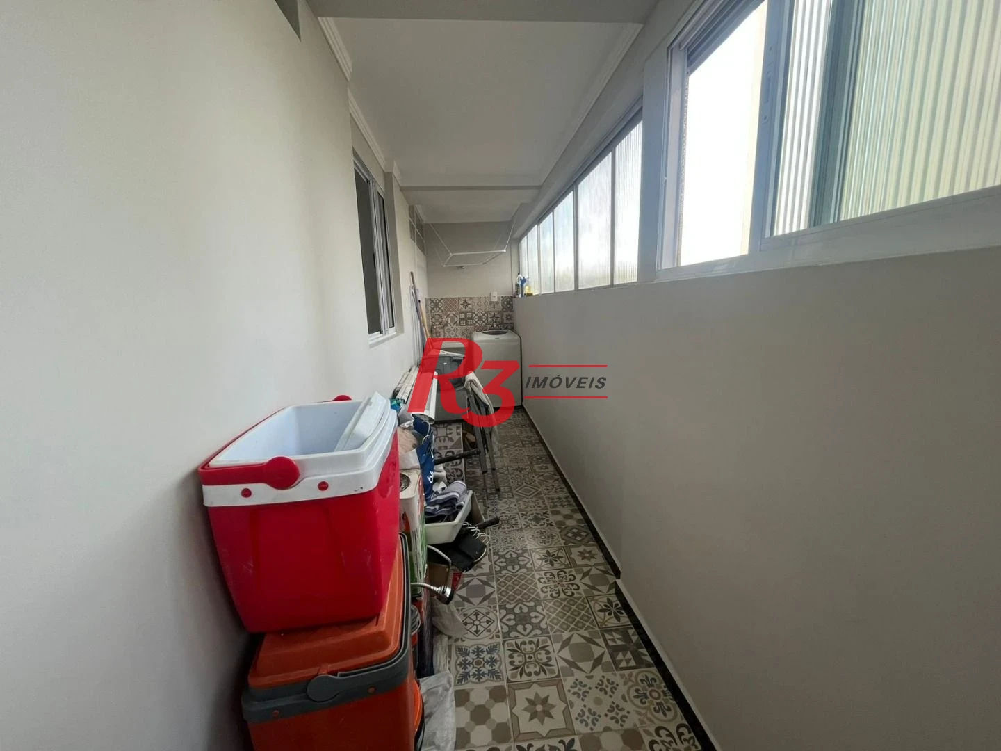 Apartamento com 3 dormitórios à venda, 103 m² por R$ 600.000,00 - Vila Alzira - Guarujá/SP