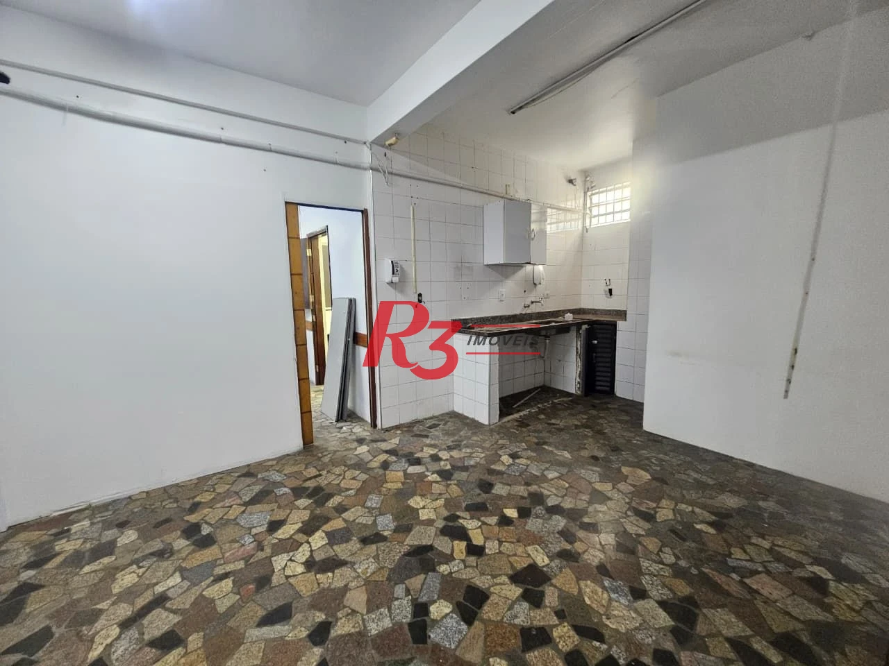 Sobrado com 5 dormitórios à venda, 340 m² por R$ 1.500.000,00 - Aparecida - Santos/SP