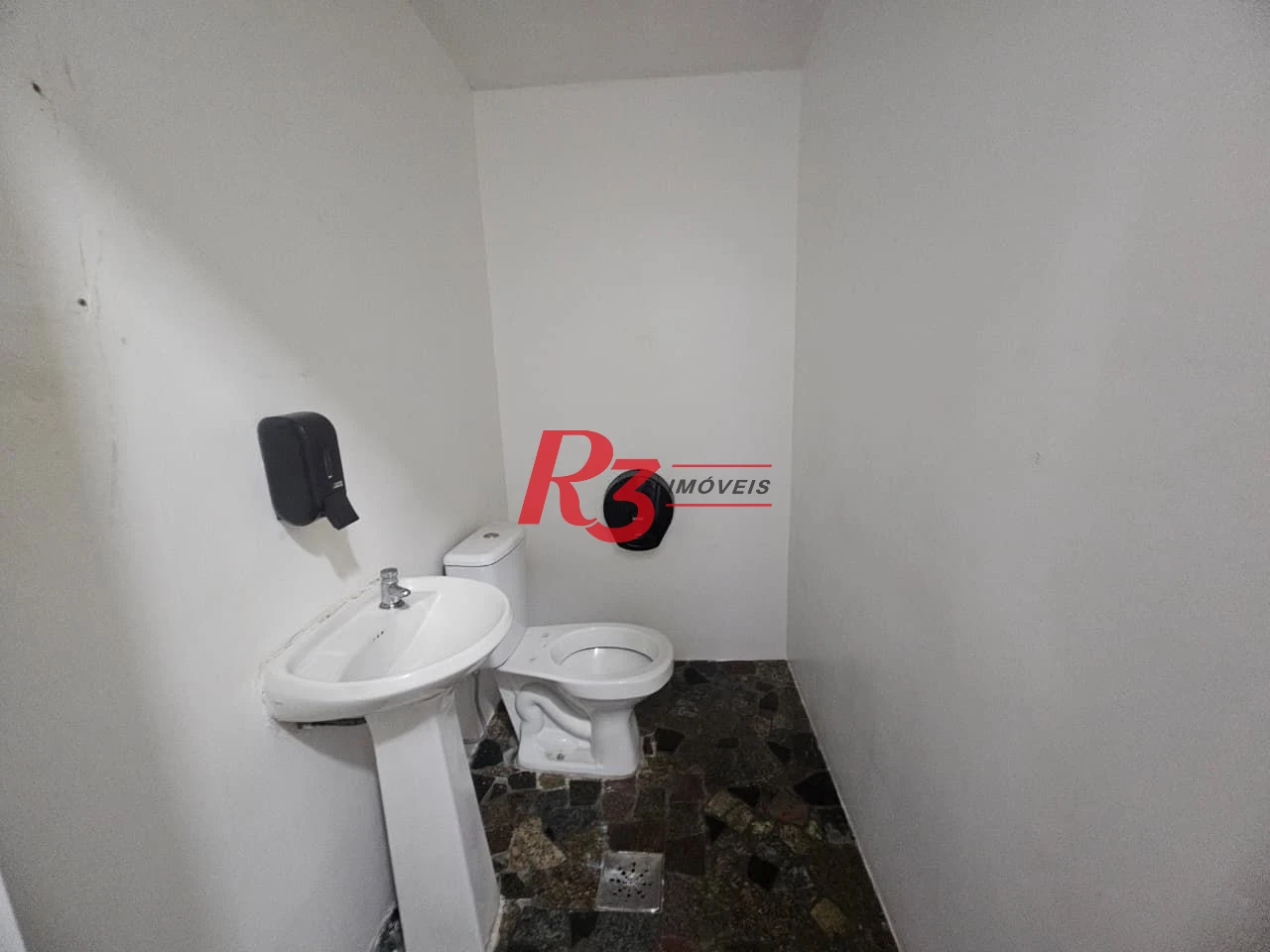 Sobrado com 5 dormitórios à venda, 340 m² por R$ 1.500.000,00 - Aparecida - Santos/SP