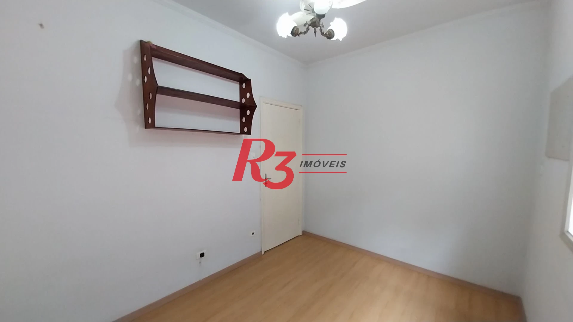 Casa com 3 dormitórios à venda, 142 m² por R$ 700.000,00 - Encruzilhada - Santos/SP
