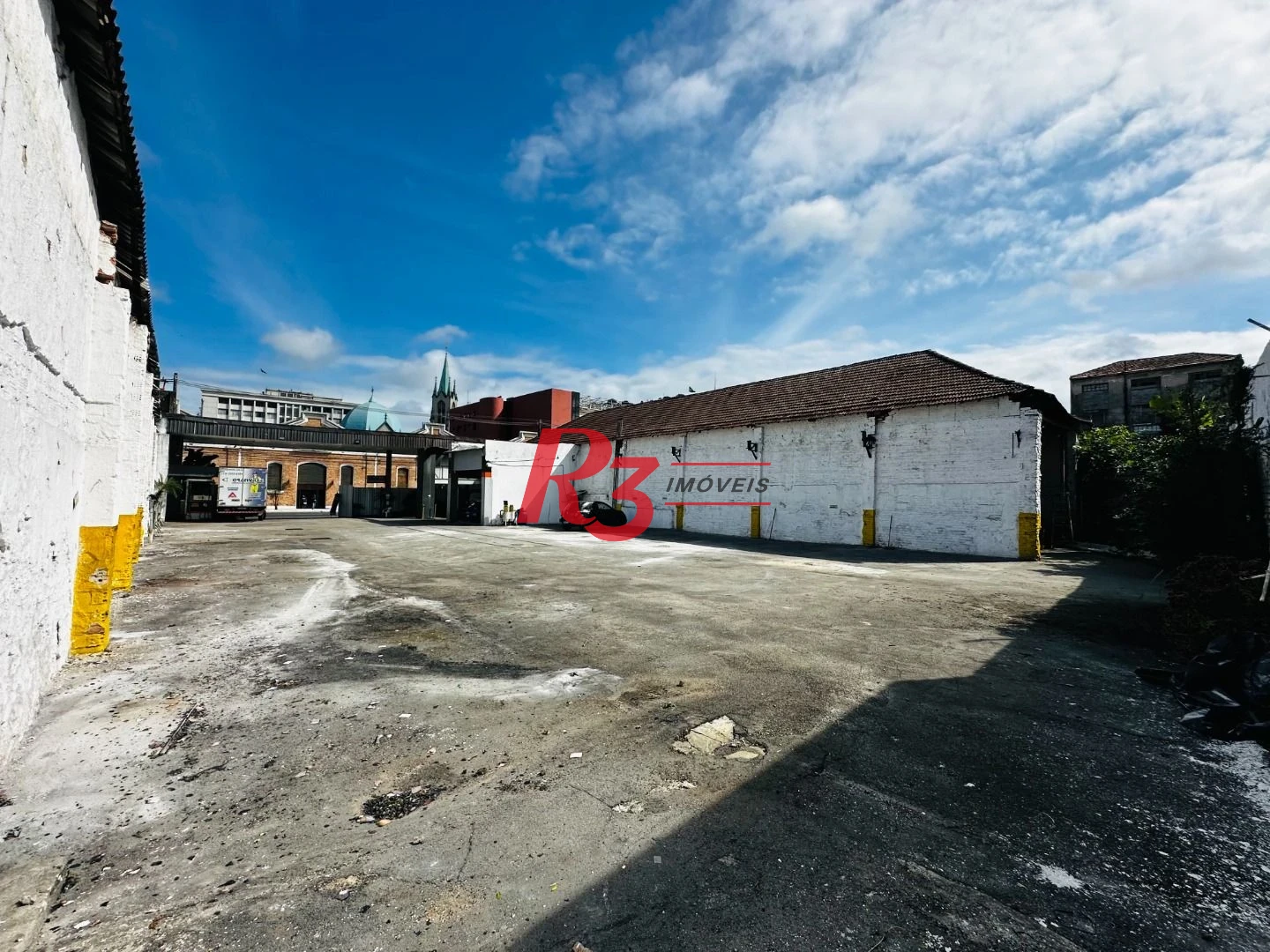 Terreno à venda, 1845 m² por R$ 5.535.000,00 - Paquetá - Santos/SP