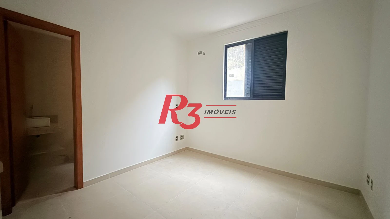 Village à venda, 120 m² por R$ 735.000,00 - Marapé - Santos/SP