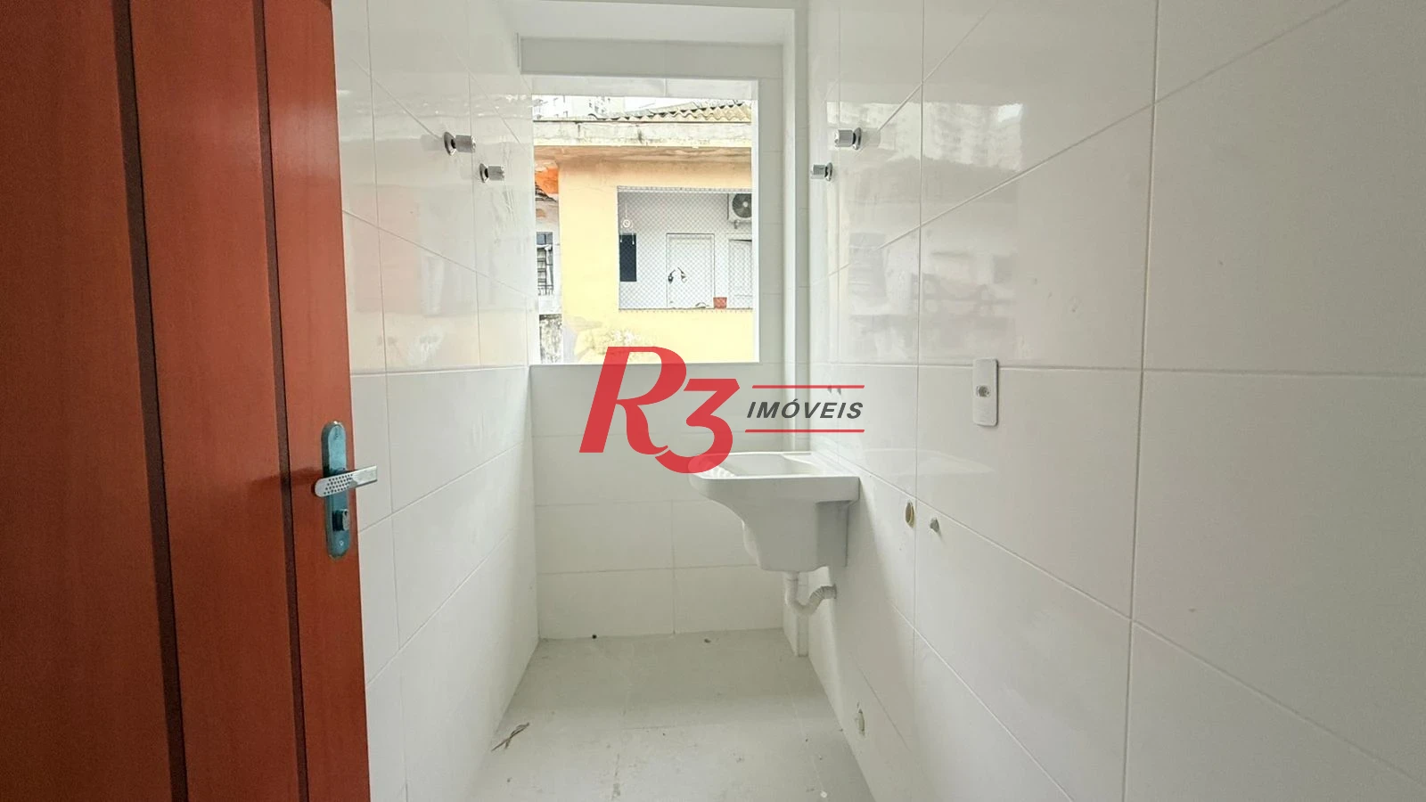 Village à venda, 75 m² por R$ 700.000,00 - Marapé - Santos/SP