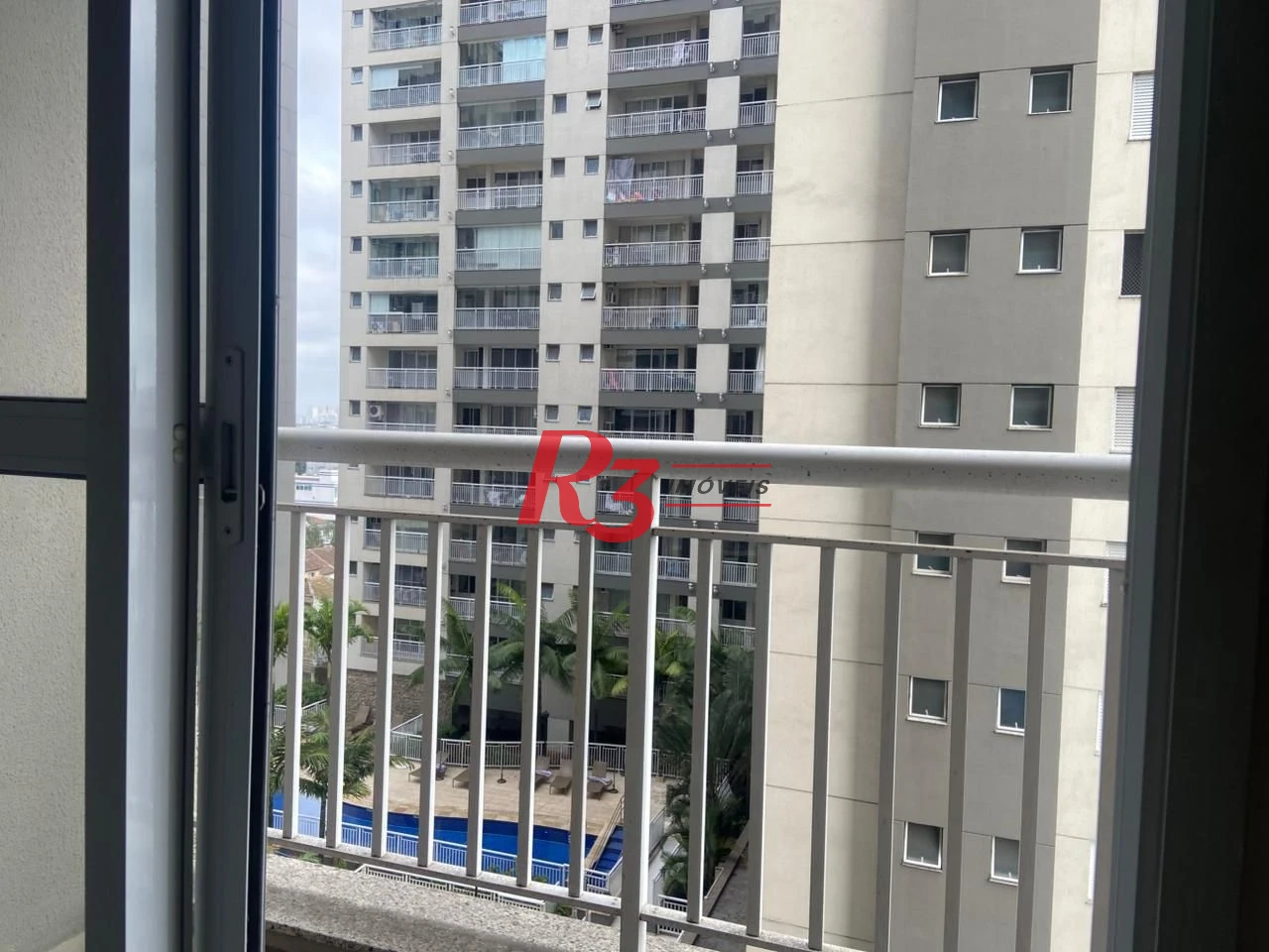 Conjunto para alugar, 48 m² por R$ 3.000,00/mês - Vila Matias - Santos/SP