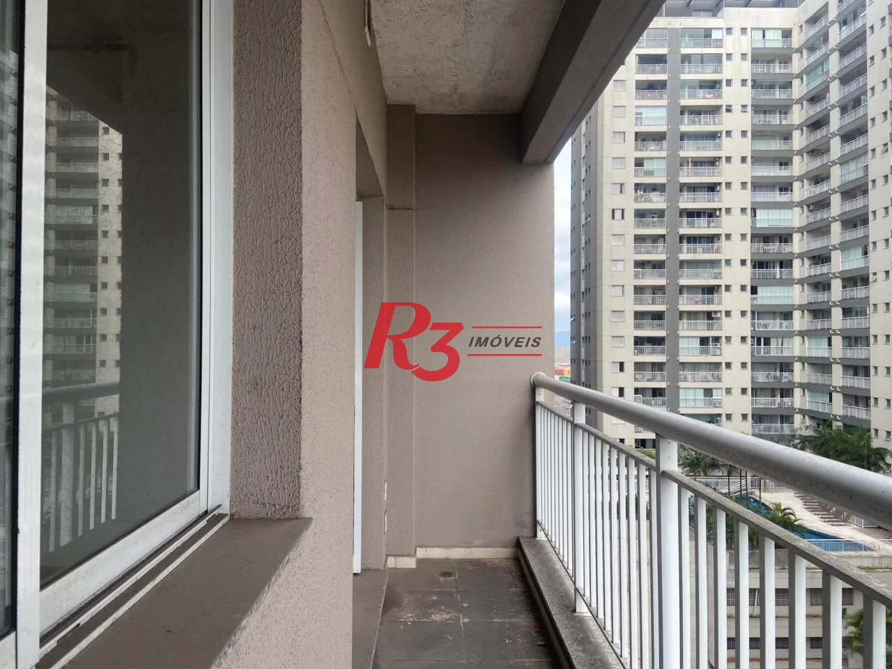 Conjunto para alugar, 48 m² por R$ 3.000,00/mês - Vila Matias - Santos/SP