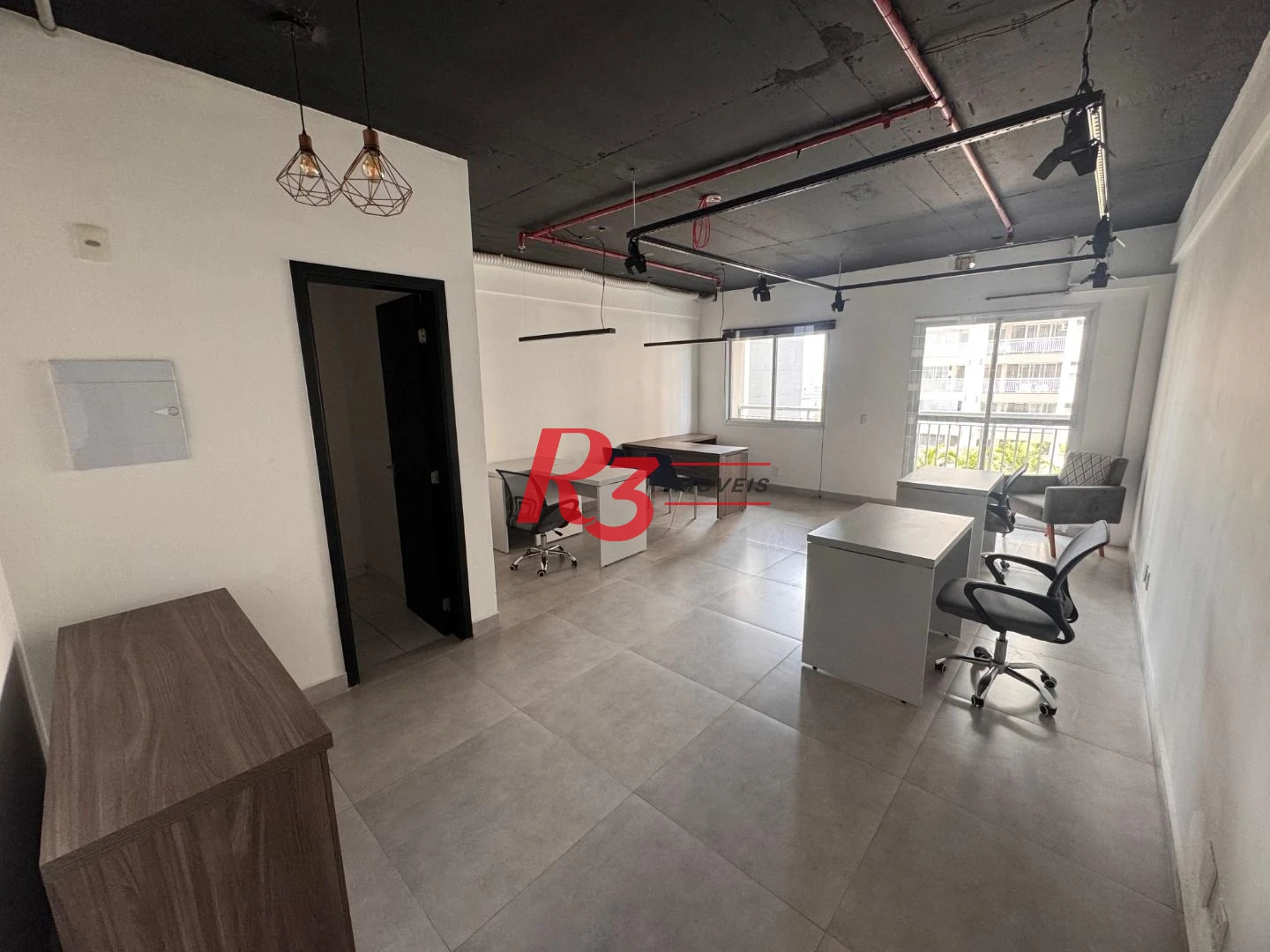 Sala, 40 m² - venda por R$ 255.000,00 ou aluguel por R$ 3.000,00/mês - Vila Matias - Santos/SP