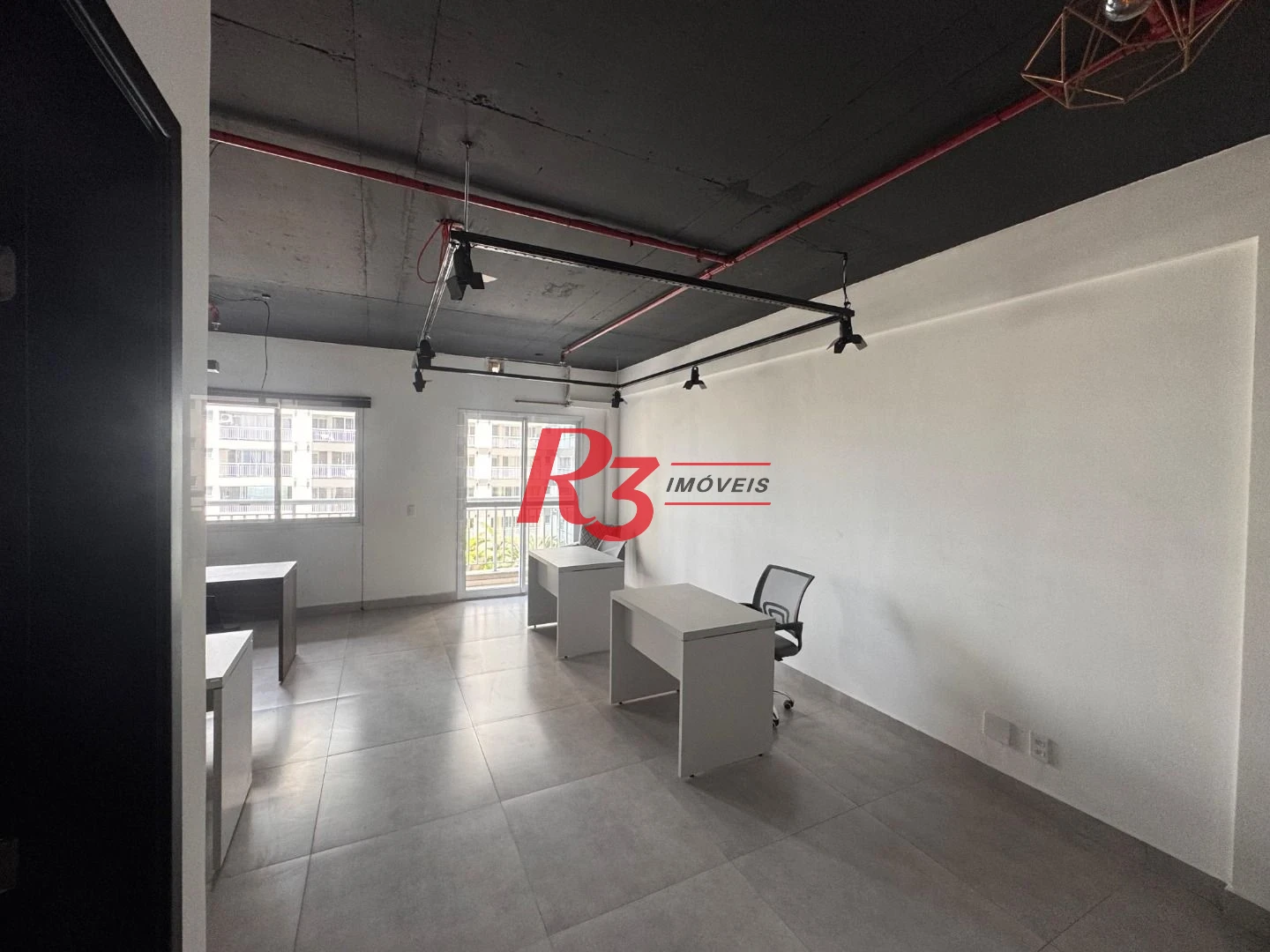 Sala, 40 m² - venda por R$ 255.000,00 ou aluguel por R$ 3.000,00/mês - Vila Matias - Santos/SP