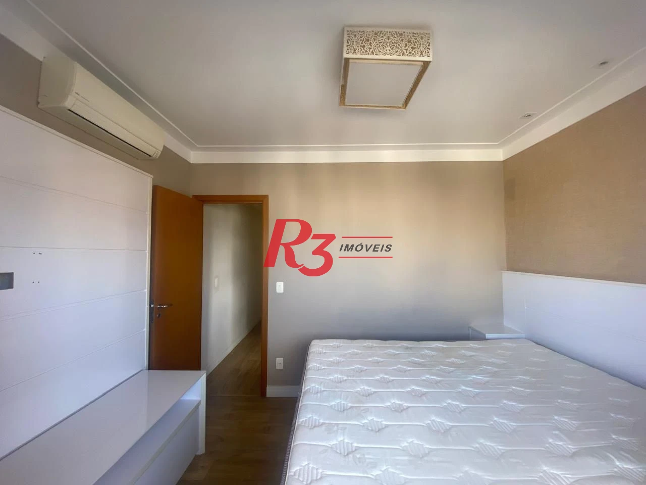 Apartamento Duplex com 3 dormitórios à venda, 148 m² por R$ 1.900.000,00 - Gonzaga - Santos/SP