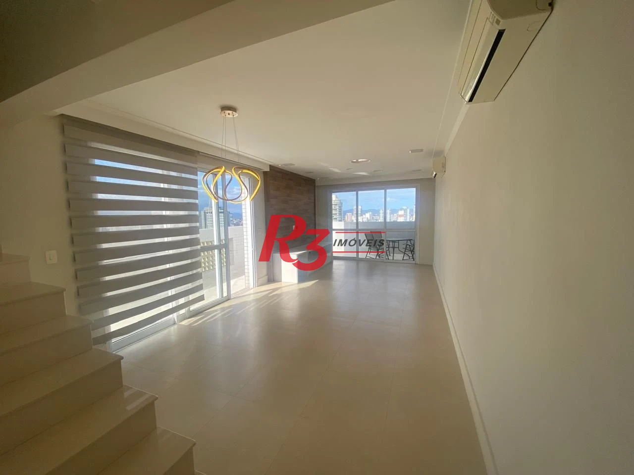 Apartamento Duplex com 3 dormitórios à venda, 148 m² por R$ 1.900.000,00 - Gonzaga - Santos/SP