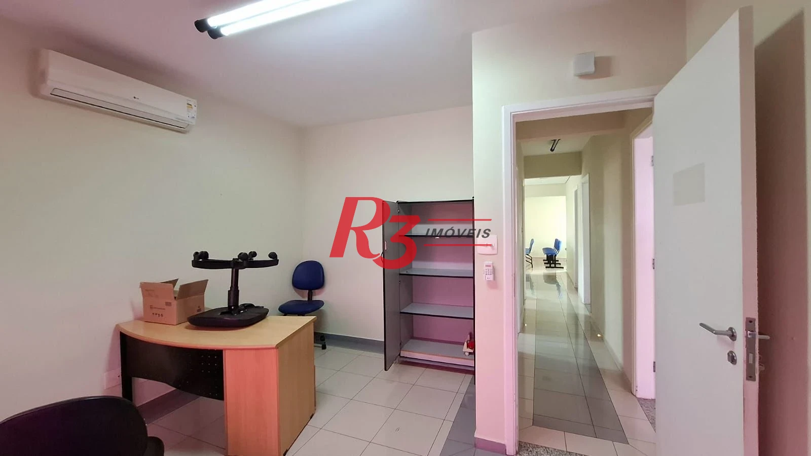 Sala à venda, 135 m² por R$ 750.000,00 - Gonzaga - Santos/SP