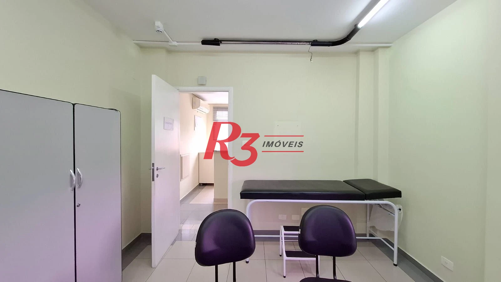 Sala à venda, 135 m² por R$ 750.000,00 - Gonzaga - Santos/SP