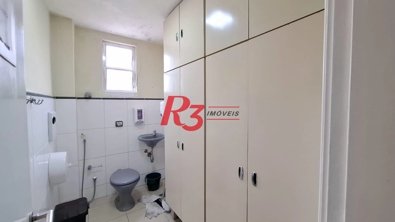 Sala à venda, 135 m² por R$ 750.000,00 - Gonzaga - Santos/SP