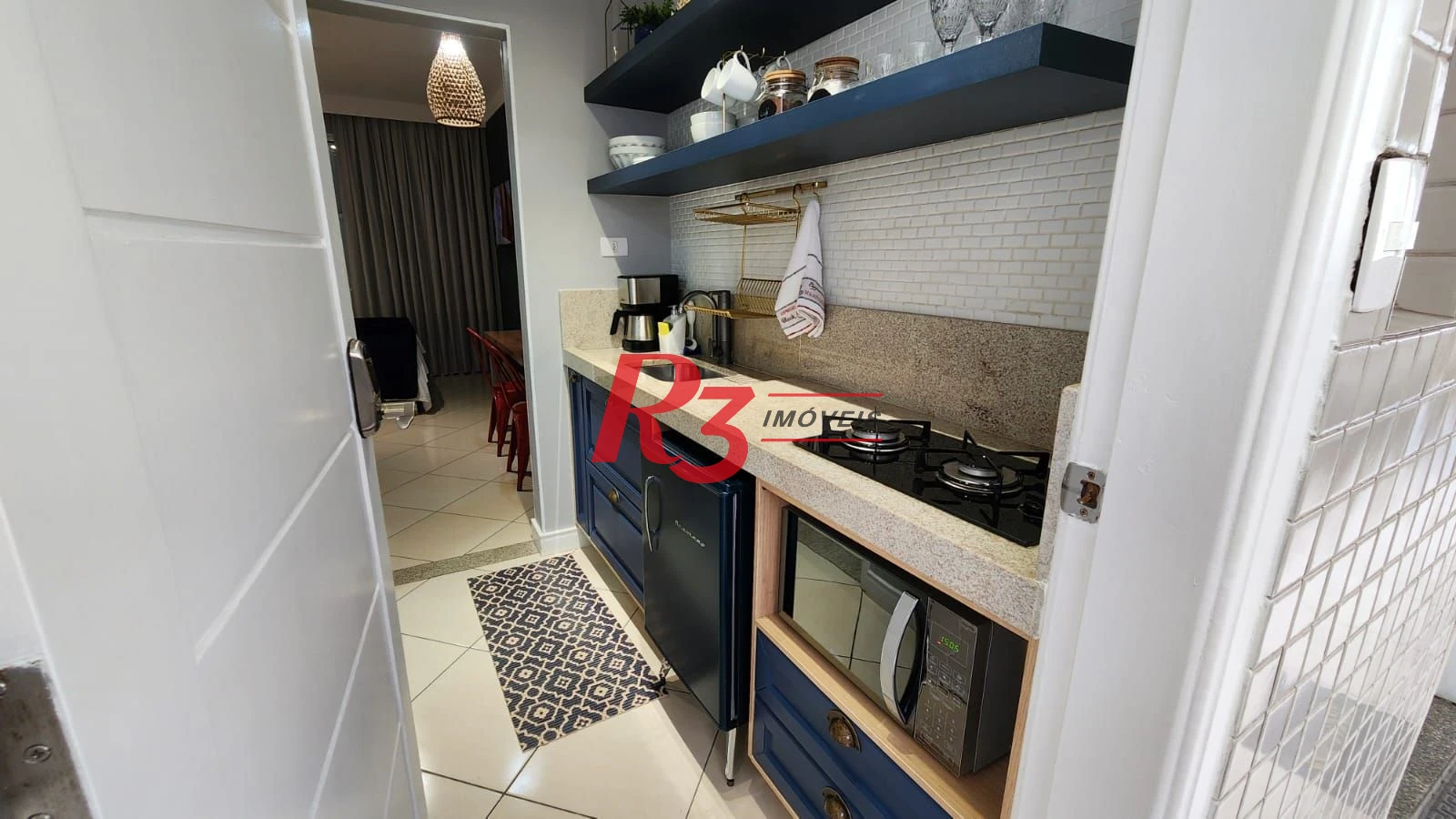Kitnet com 1 dormitório à venda, 28 m² por R$ 375.000,00 - José Menino - Santos/SP