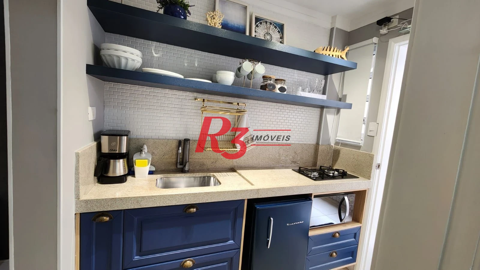 Kitnet com 1 dormitório à venda, 28 m² por R$ 375.000,00 - José Menino - Santos/SP
