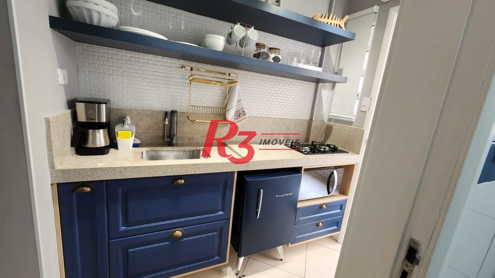 Kitnet com 1 dormitório à venda, 28 m² por R$ 375.000,00 - José Menino - Santos/SP