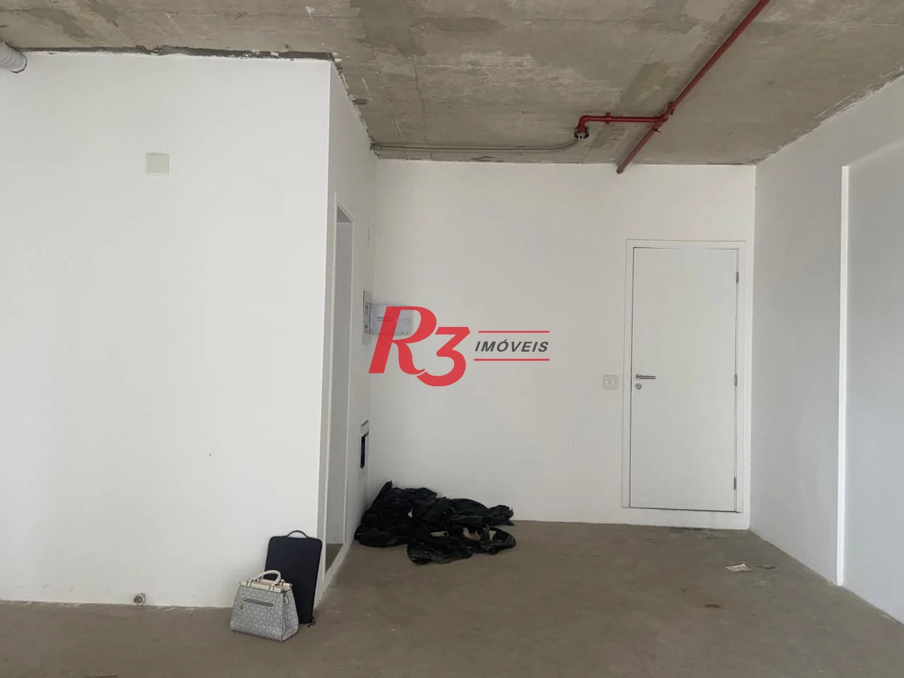 Conjunto para alugar, 48 m² por R$ 3.000,00/mês - Vila Matias - Santos/SP