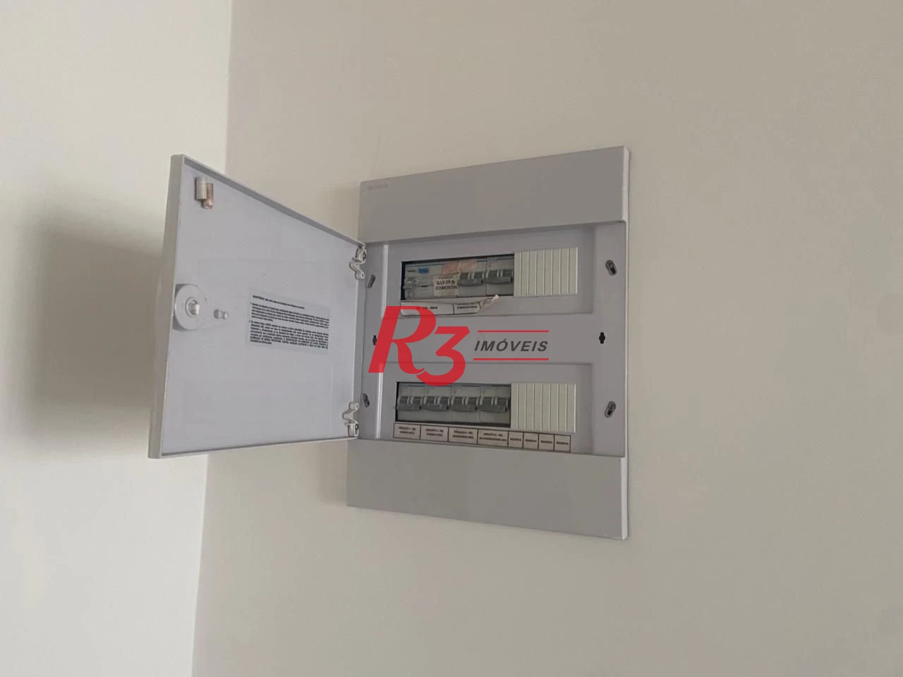 Conjunto para alugar, 48 m² por R$ 3.000,00/mês - Vila Matias - Santos/SP