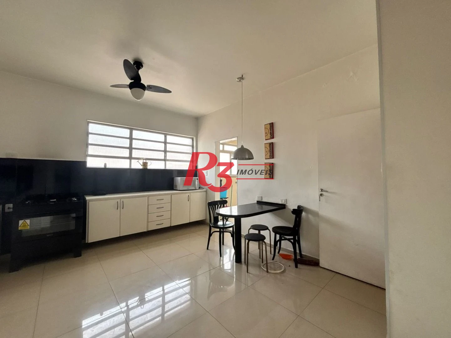 Apartamento para alugar, 175 m² por R$ 6.000,00/mês - Boqueirão - Santos/SP
