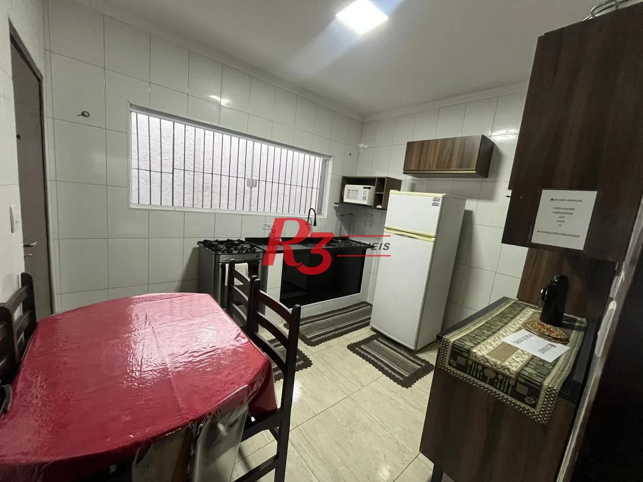 Casa com 4 dormitórios à venda, 139 m² por R$ 670.000,00 - Jardim Virginia - Guarujá/SP