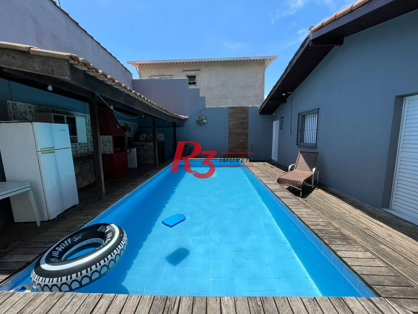 Casa com 4 dormitórios à venda, 139 m² por R$ 670.000,00 - Jardim Virginia - Guarujá/SP